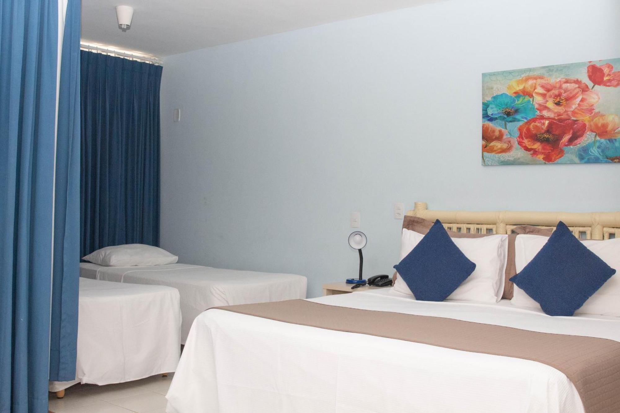 Colonna Galapagos Garden Hotel Армасан-душ-Бузіус Номер фото
