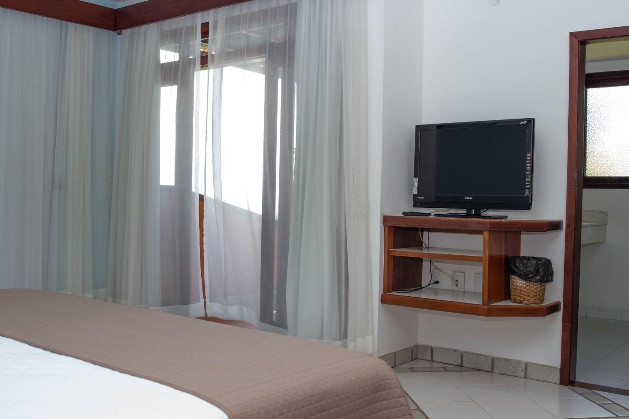Colonna Galapagos Garden Hotel Армасан-душ-Бузіус Номер фото